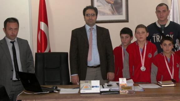 Çerçiler Şehit Recep Geçer YBO Öğrencilerinden Müdürlüğümüzü Ziyaret.